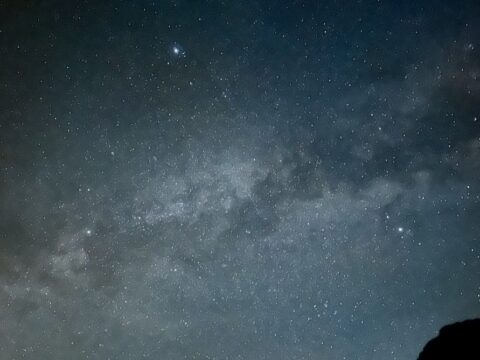 上高地から見る天の川と夏の大三角