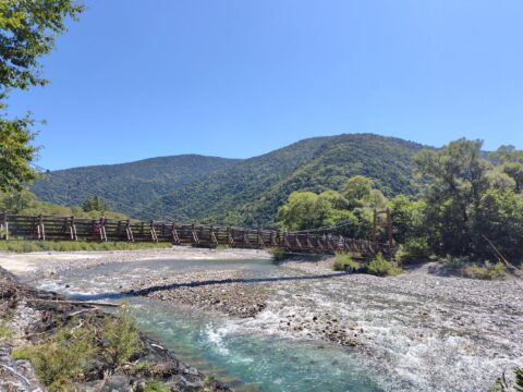 上高地・夏の梓川と明神橋