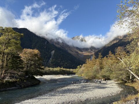 河童橋から望む穂高連峰
