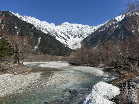 春の穂高連峰
