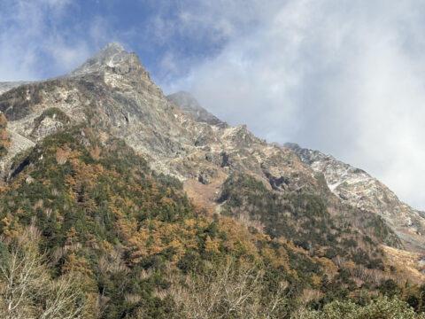 2026.10.28 初冠雪の明神岳2